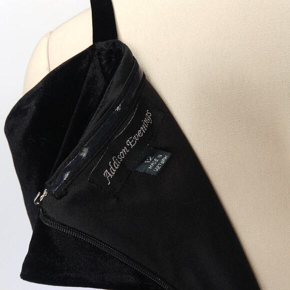 Vintage Y2K Black Velvet Jumpsuit Size 12 L Cold Shoulder Sweetheart Neckline - Picture 12 of 13